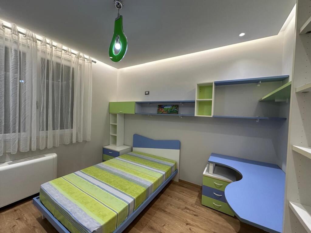 Appartamento 3+1+2 in vendita quartiere 12 Durres