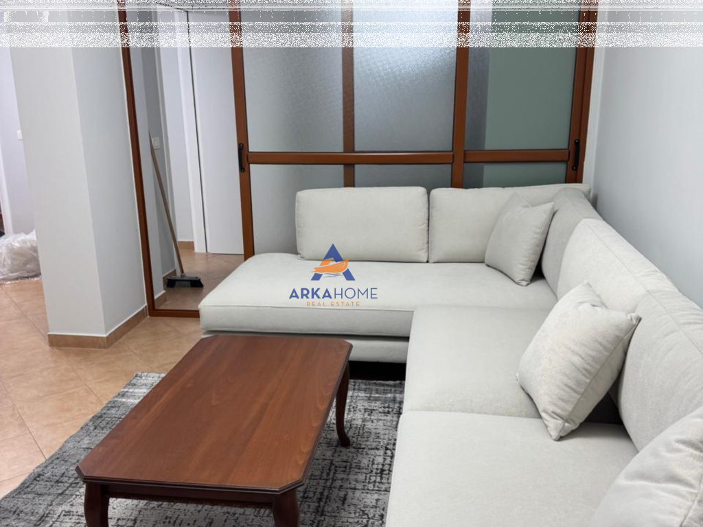 JEPET APARTMENT ME QERA 2+1+BALLKON "RRUGA E KAVAJES" 80.000 LEKE