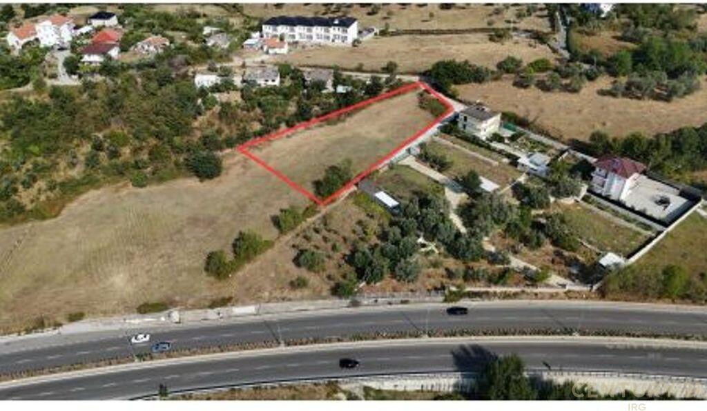 LAND FOR SALE IN FARKE !!