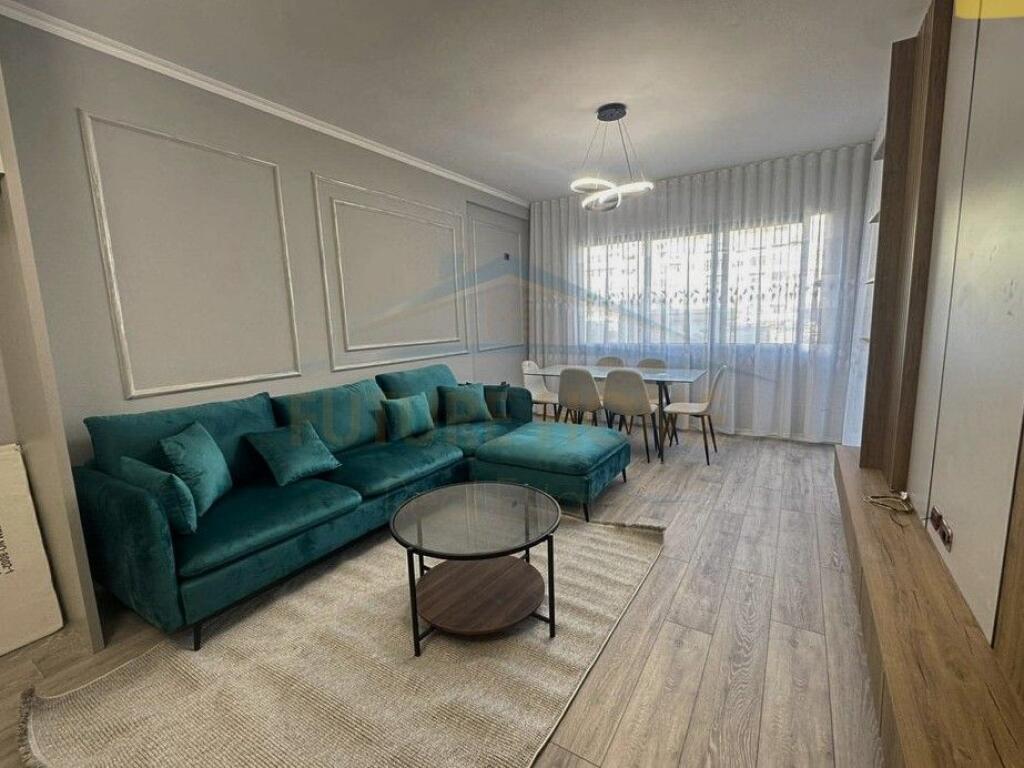 Shitet , Apartament 2+1+2 Vila L , Unaza e Re