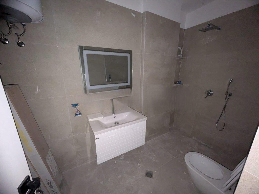 APPARTAMENTO 2+1+2 IN VENDITA IN VIA 5 MAJI VICINO AL CONCORD CENTER  179.000 €