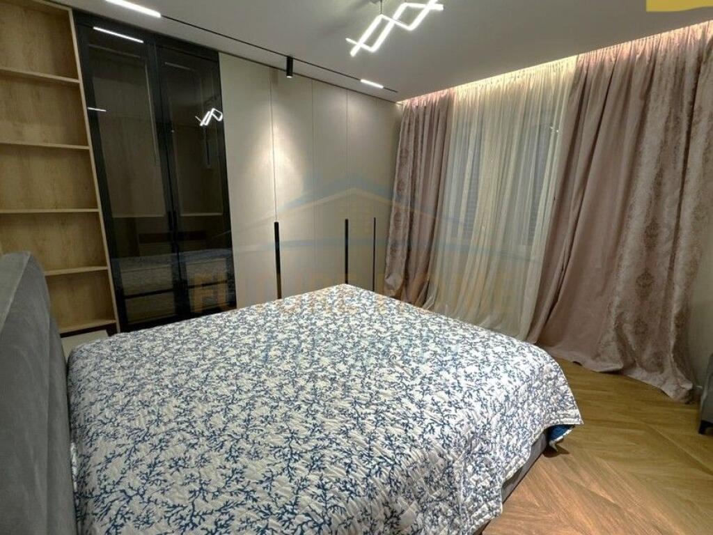 In vendita, Appartamento 1+1+Veranda, Residenza Kodra e Diellit 1, Tirana.
