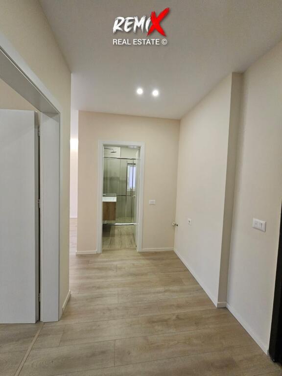 🏡 VENDESI APPARTAMENTO 1+1 + VERANDA – ROCCIA DI KAVAJË