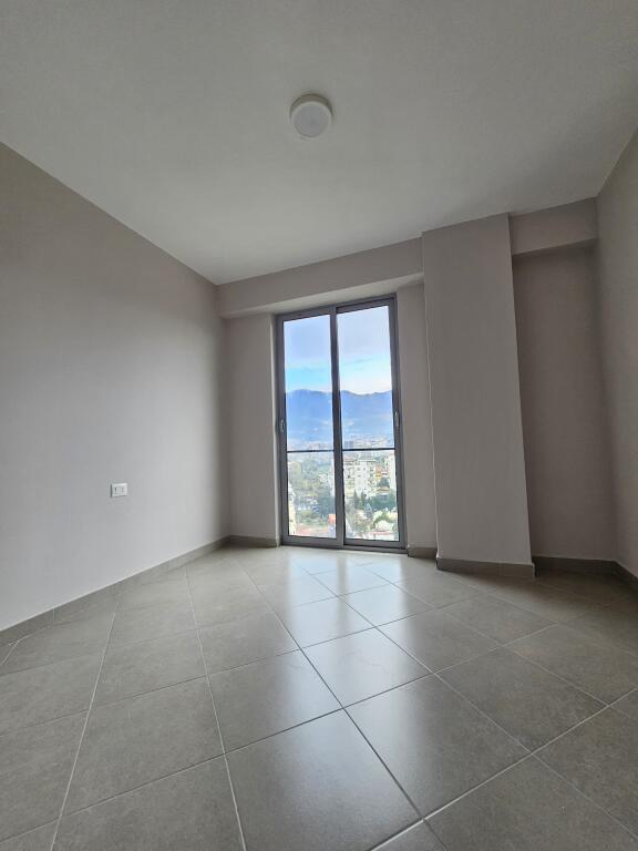For Rent Apt 3+1 (+ Block)  Super Spacious 100 m2  (Ali dem  - Near the field 📍)  NEW BUILDING AND VILLA TYPE OF THE YEAR 2025,  with Elevator  50,000 leke / Month 🔥ideal for offices