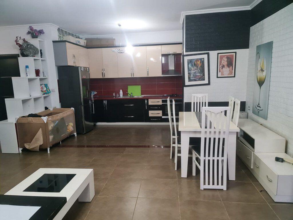 In vendita, appartamento 2+1+2, Kodra Diellit, Tirana.