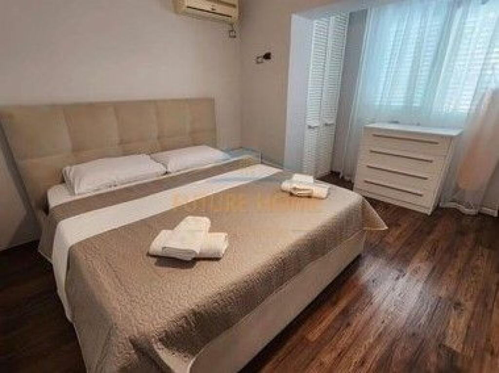 Affitto, Appartamento 2+1, Via Kosovareve, Tirana.