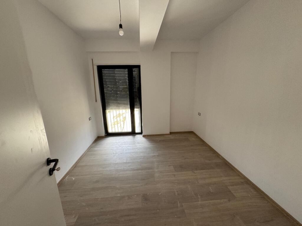 🏡 Vendesi in vendita Appartamento 2+1+2 –📍 Kodra e Diellit