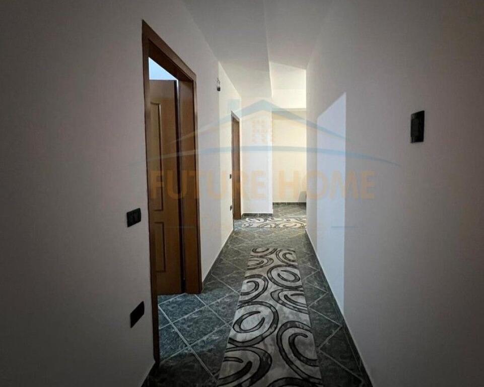 Affitto, Appartamento 2+1, Fresk, Tirana.