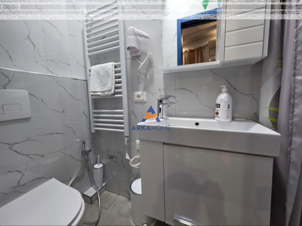 AFFITTASI APPARTAMENTO 1+1+BALCONE "DIREZIONE DELLA POLIZIA" 60.000 LEKE