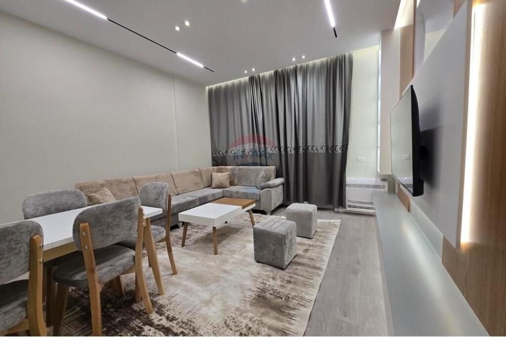 Apartament me qira 2+1 tek Vilat Gjermane!!