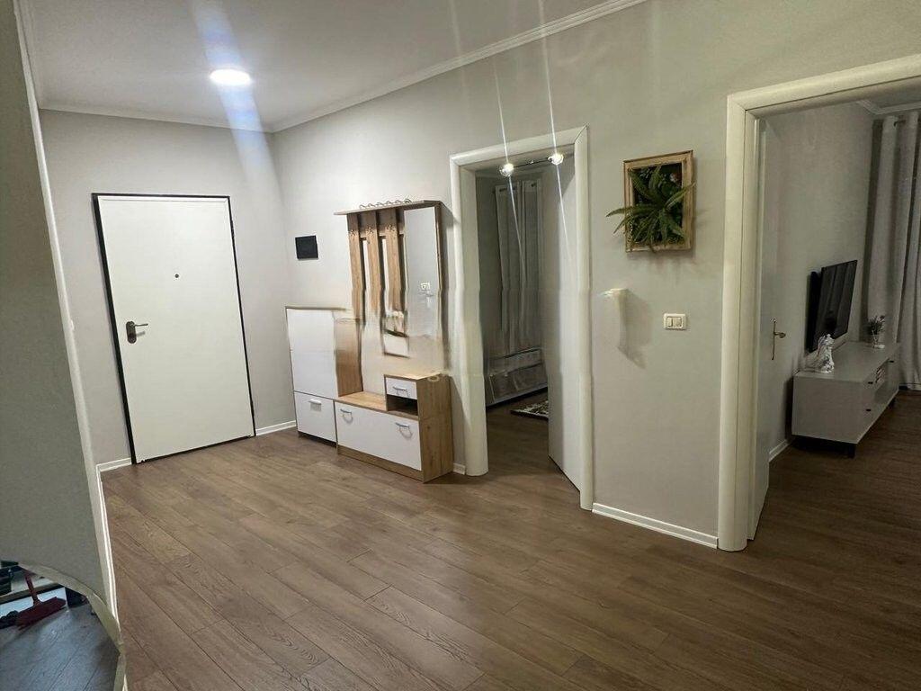 APPARTAMENTO 1+1 IN AFFITTO IN CENTRO, TIRANA! 800 € /Mese