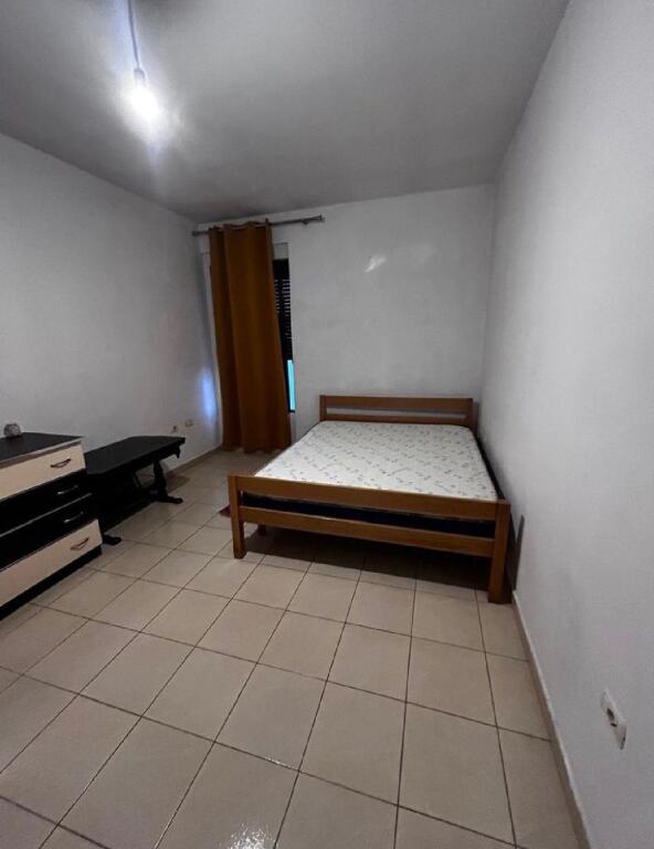 Appartamento in affitto 1+1+balcone Yzberisht 350€
