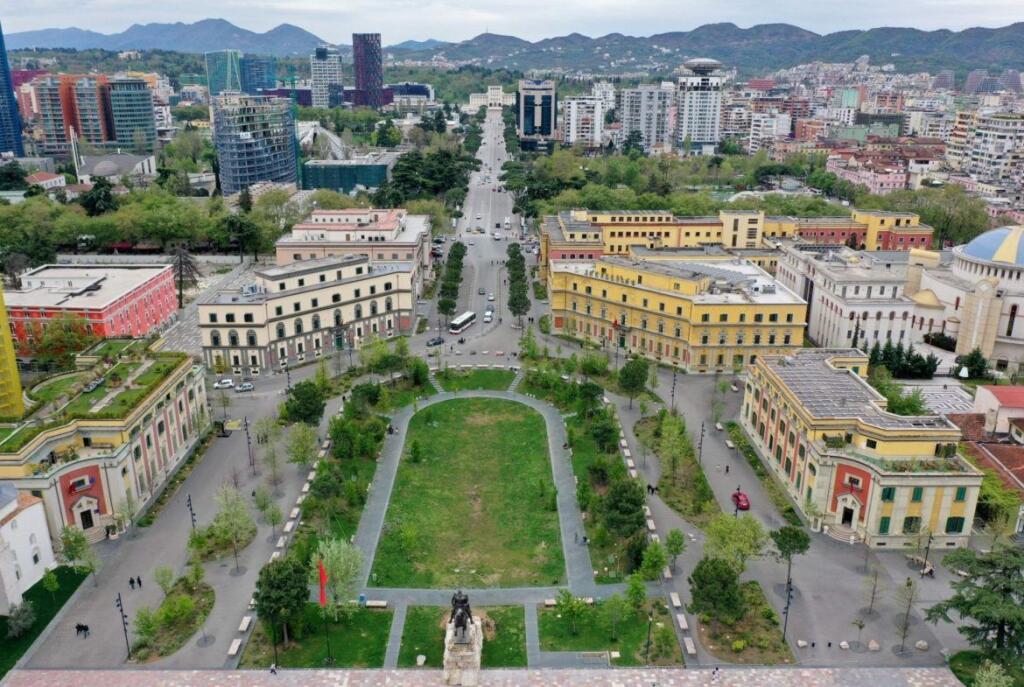 !!Appartamento 1+1 in affitto – Centro Tirana!!