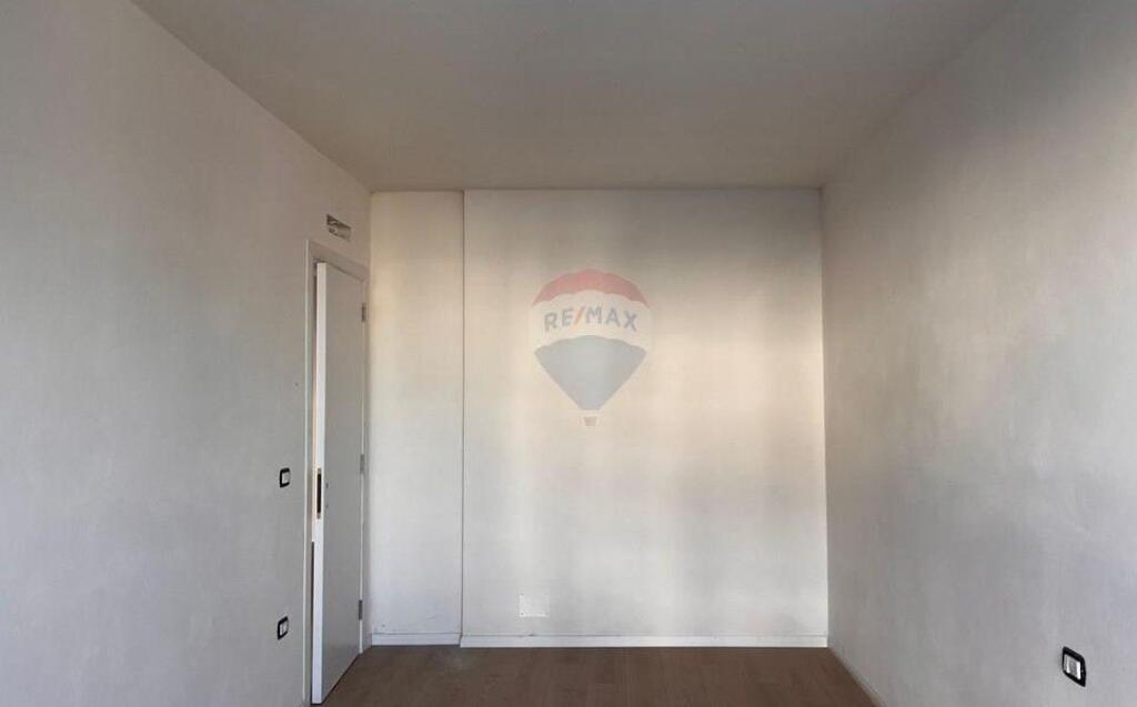 Appartamento 1+1 - In Vendita - Ex Campo di Aviazione, Tirana!!! ID: 530181090-72