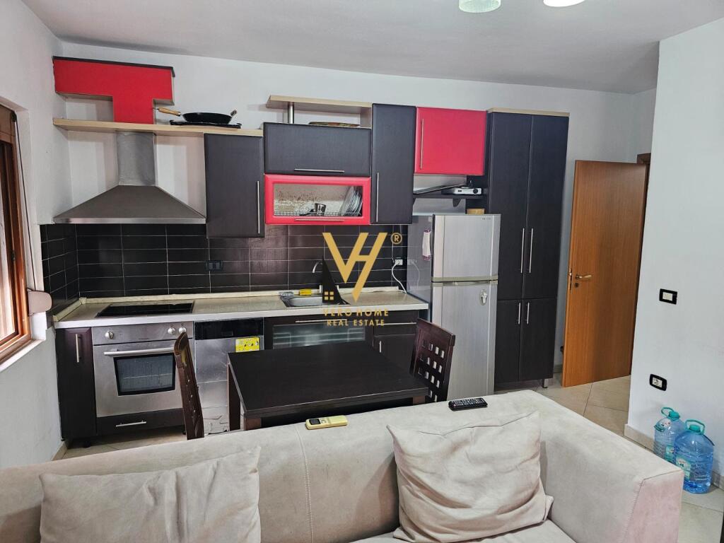 APPARTAMENTO 2+1+BLK IN AFFITTO A 21 DHJETORI 700 EURO