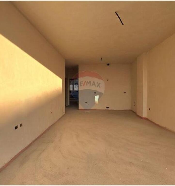 APPARTAMENTO DI LUSSO 2+1+2 CON VISTA MARE IN VENDITA – MARINA BAY, VLORA