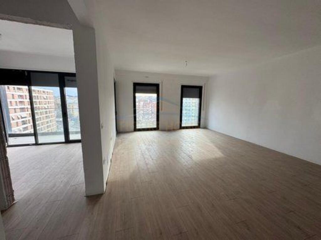 Shitet, Apartament 2+1, Don Bosko, Tiranë.