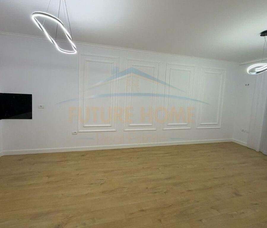 For sale, 2+1 Apartment Fabrika e Miellit, Tirane.