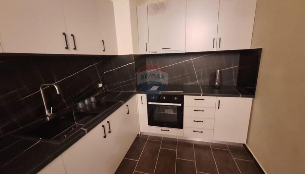 Apartament 2+1+2 - Për Qira - Pallatet Çabej, Tiranë!!! ID: 530411001-1285