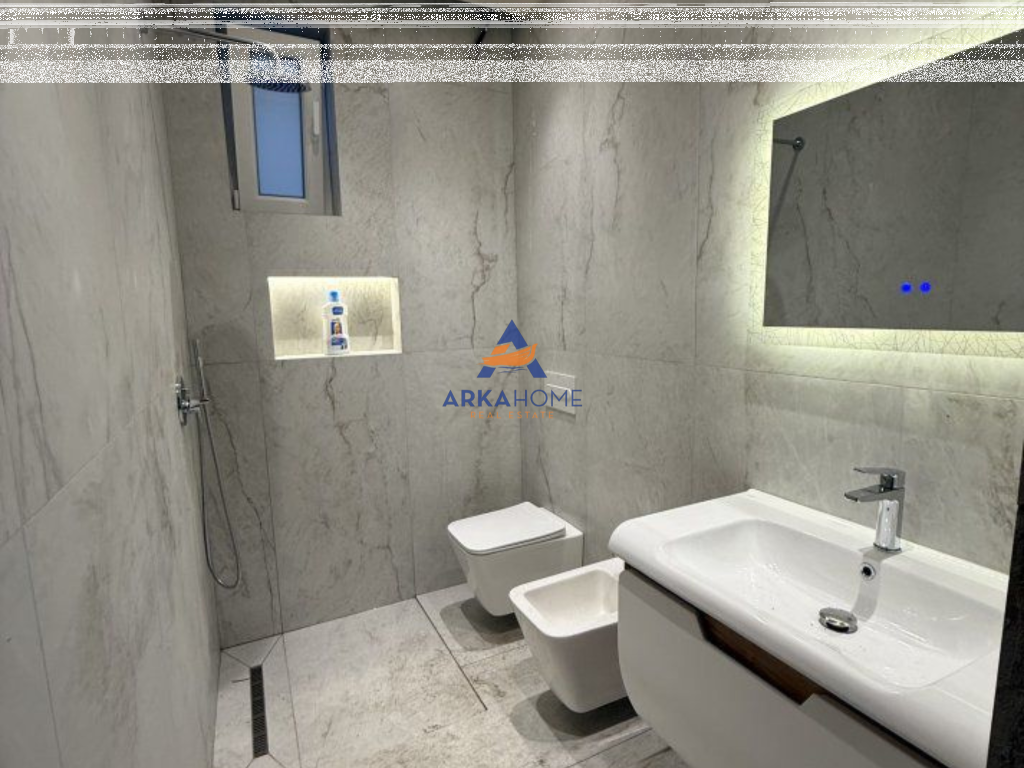 OFFICE FOR RENT 69M2 "MINE PEZA" 700 EURO