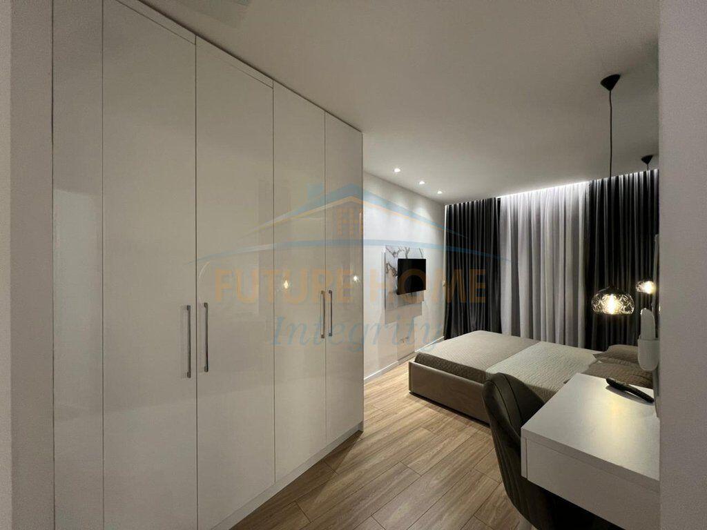 Affitto, Appartamento 2+1+Posto Auto, Lake View Residence, Tirana.