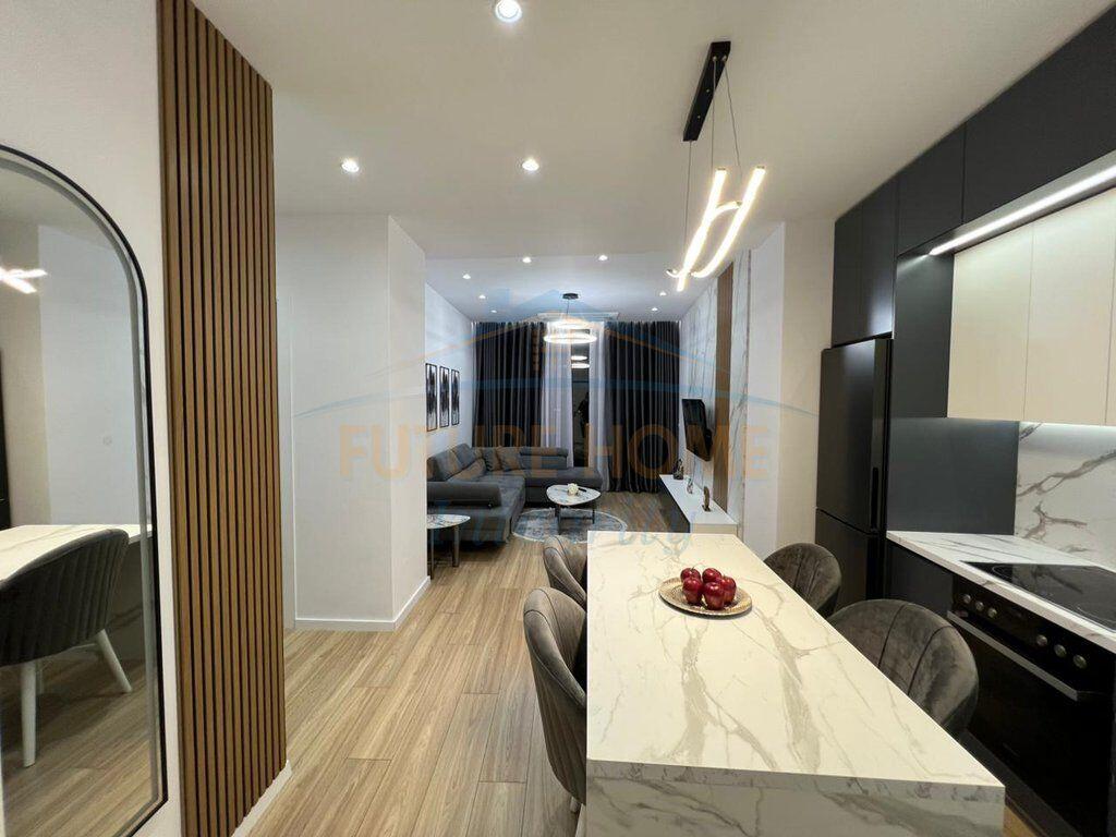 Affitto, Appartamento 2+1+Posto Auto, Lake View Residence, Tirana.