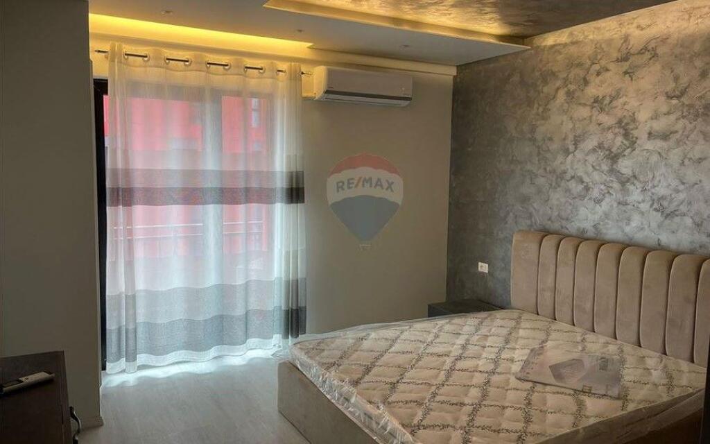 Appartamento 2+1+2- In Affitto - Farmacia 10, Tirana