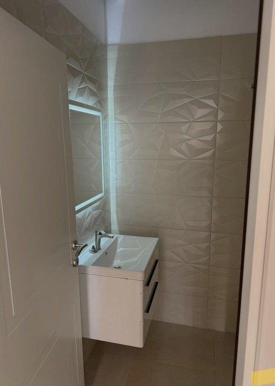 Qera, Apartament 1+1+Post Parkimi, Rruga 5 Maji