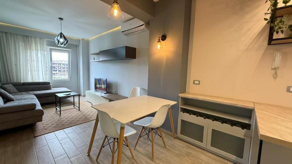 Apartament 2+1 me qira Kodra e Diellit!