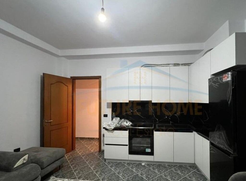 Affitto, Appartamento 2+1, Fresk, Tirana