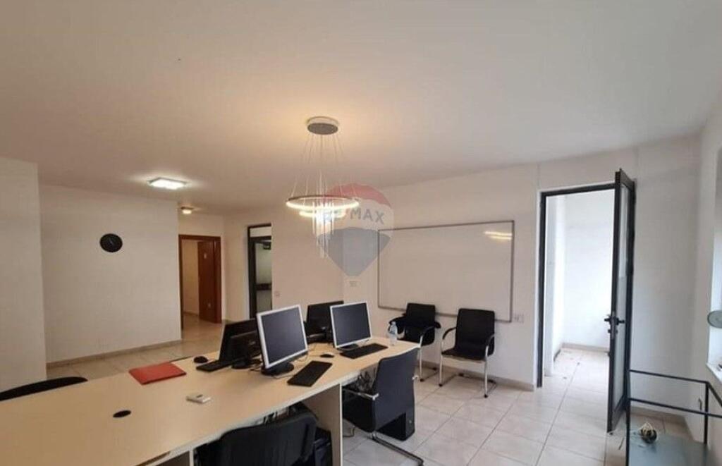 Ufficio - In Affitto - Via delle Barricate, Tirana!!! ID: 530571010-12