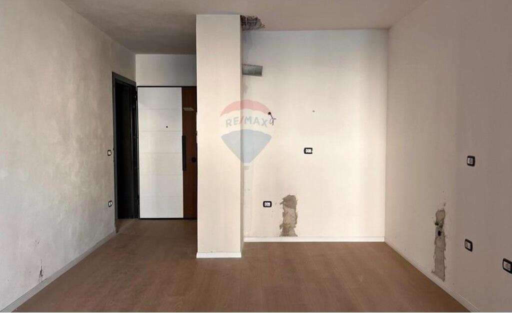 Appartamento 1+1 - In Vendita - Ex Campo di Aviazione, Tirana!!! ID: 530181090-72