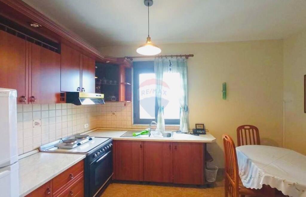Appartamento 1+1 Piazza Skenderbej