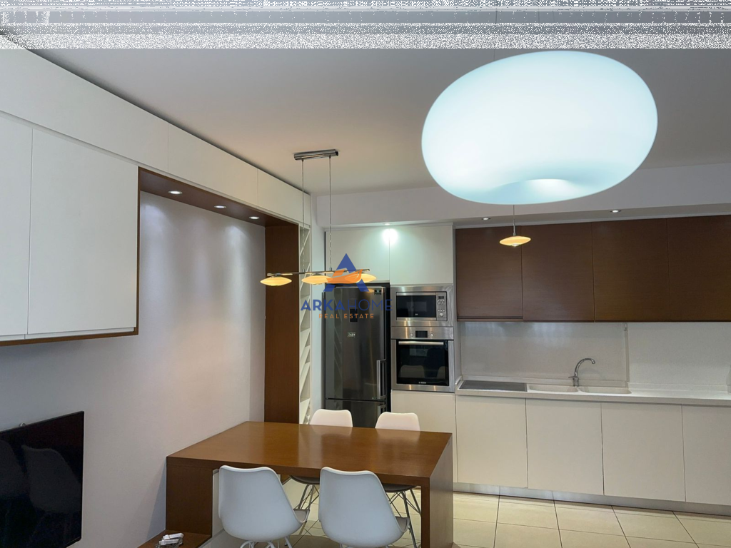 JEPET APARTMENT ME QERA 1+1+BALLKON "5 MAJI,CONCORD CENTER" 700 EURO