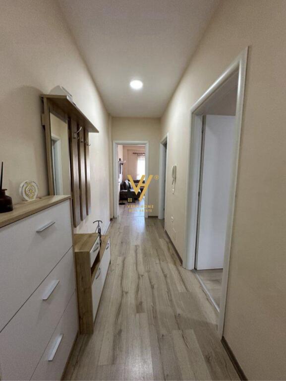 JEPET APARTAMENT 2+1+2+BLK ME QIRA TE LIQENI I THATE 70.000 LEKE