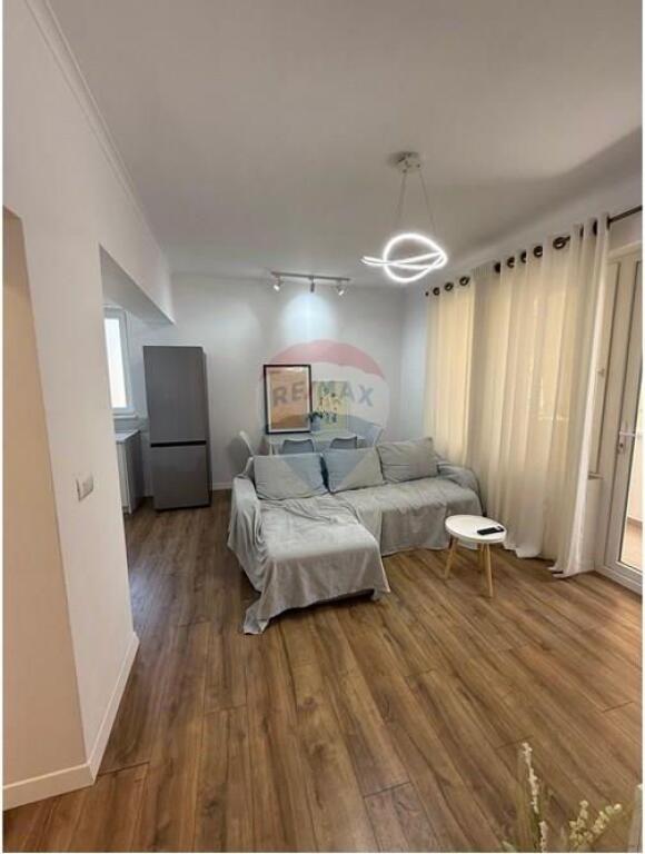 Apartament për /Qira Kat i 5-të, Pallat Ekzistues