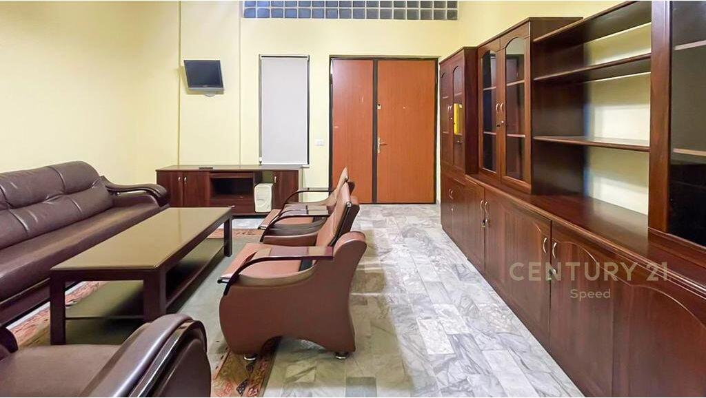 Ufficio in affitto in Via Bogdanëve – 2 ambienti + bagno