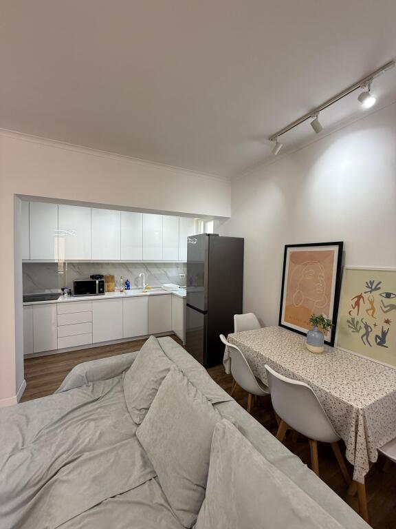 Appartamento in Affitto – Myslym SHyr