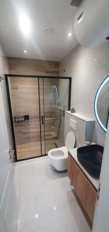 Qera, Apartament 1+1. Komuna e Parisit, Tiranë