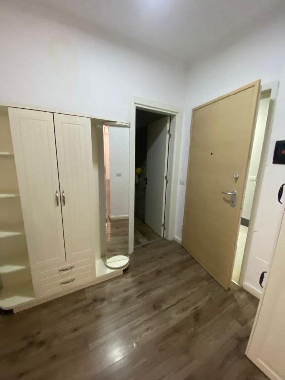 Appartamento 2+1+2 bagni+Veranda in vendita vicino al Ristorante Freskut