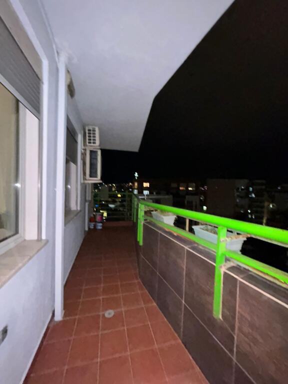 🏙️ APARTAMENT 2+1+2 ME QIRA – VILA GOLD