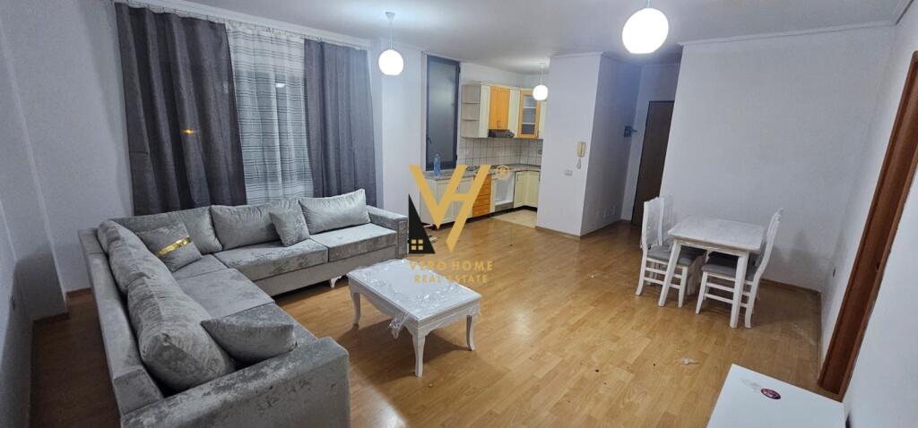 JEPET APARTAMENT 2+1+2 ME QERA NE YZBERISHT 50.000 LEKE