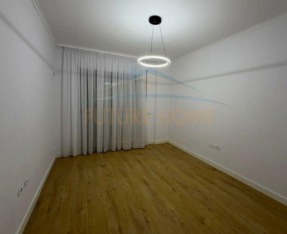 For sale, 2+1 Apartment Fabrika e Miellit, Tirane.