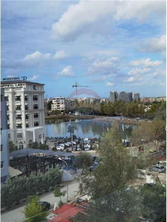 Apartament per qera 1+1 tek Liqeni i Thate