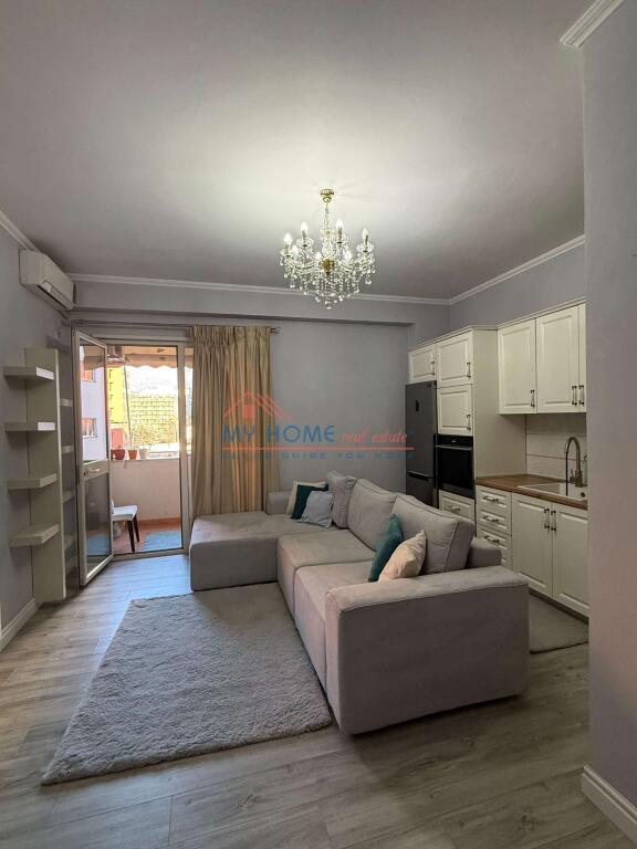 Appartamento 1+1 in vendita Viale Gjergj Fishta vicino a Delijorgji