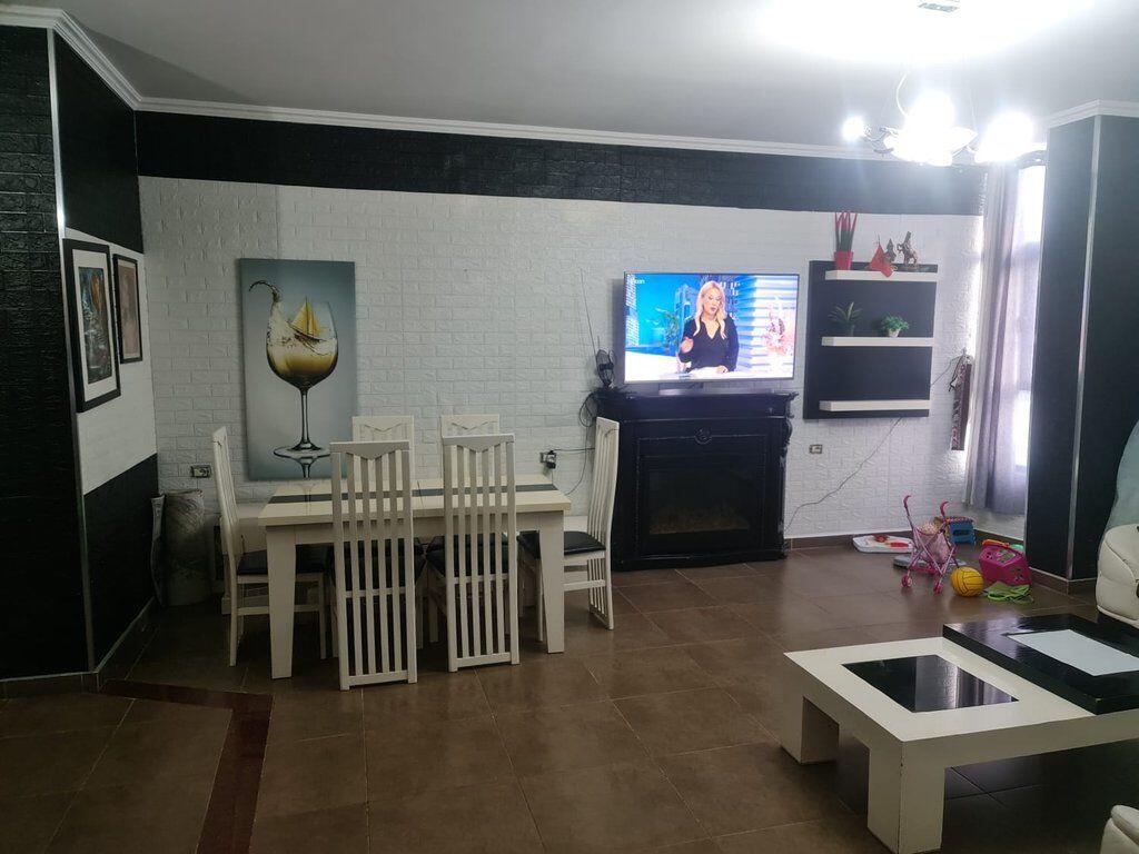 In vendita, appartamento 2+1+2, Kodra Diellit, Tirana.