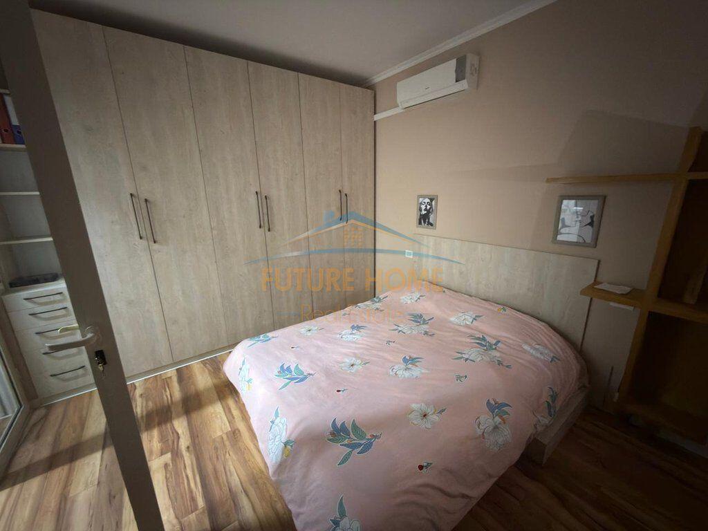 Affitto, Appartamento 3+1+2+Posto Auto, Lago Secco, Tirana.