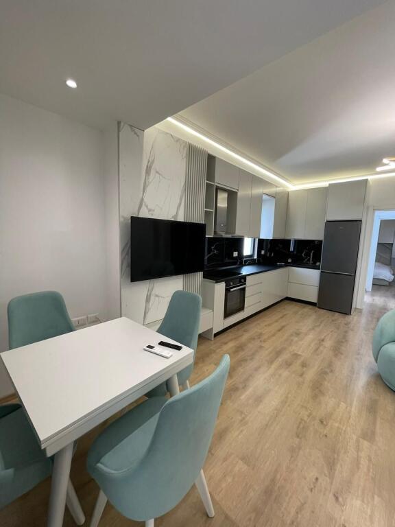 📍 Invested 1+1 Apartment – Pharmacy 10, Dibrës Street
