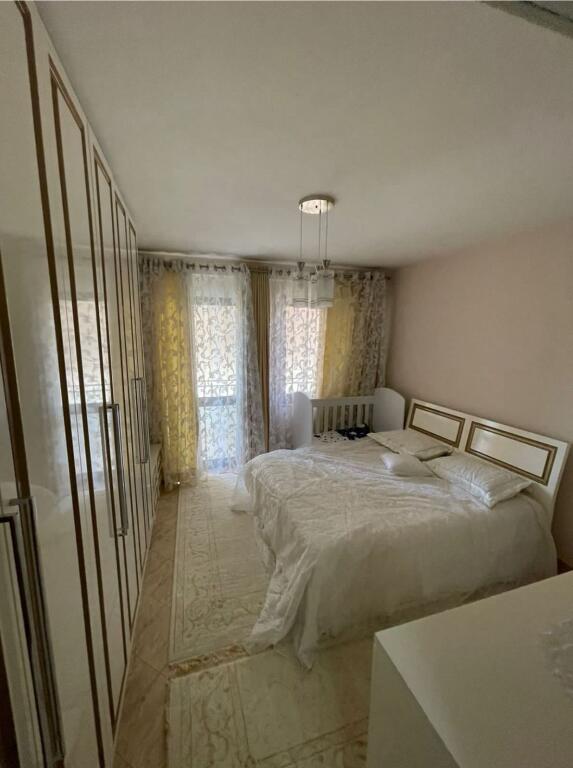 Apartament 1+1 me Qira tek Kompleksi Grand, ish Tregu Elektrik!