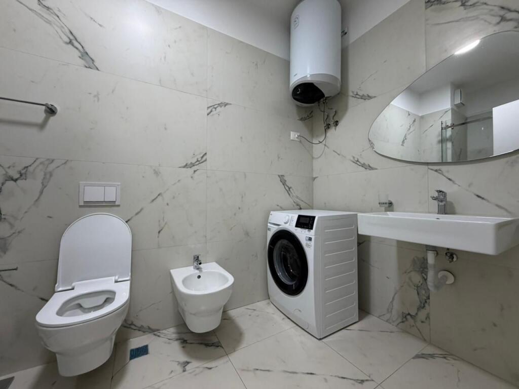 Apartment 1+1 for rent at Montesori School near Liqeni i Thate.